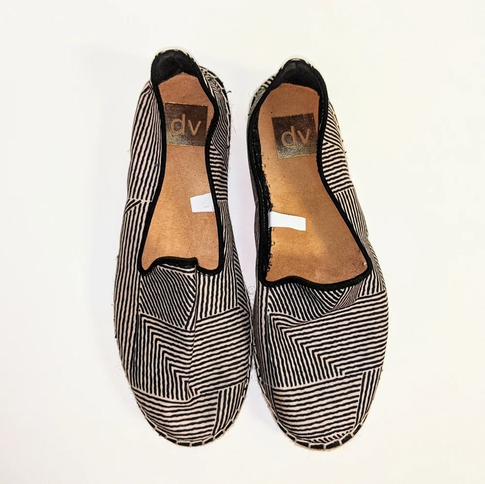 DV Dolce Vita Ollie Striped Espadrille Flats - Picture 3 of 7